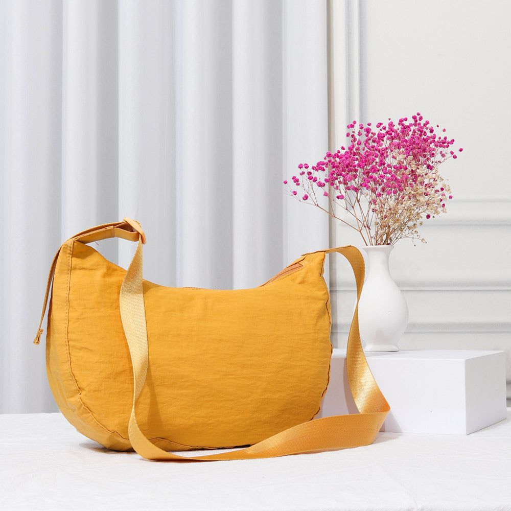 

Сплошная нейлоновая сумка-слинг через плечо FASHNZFAB, Mustard