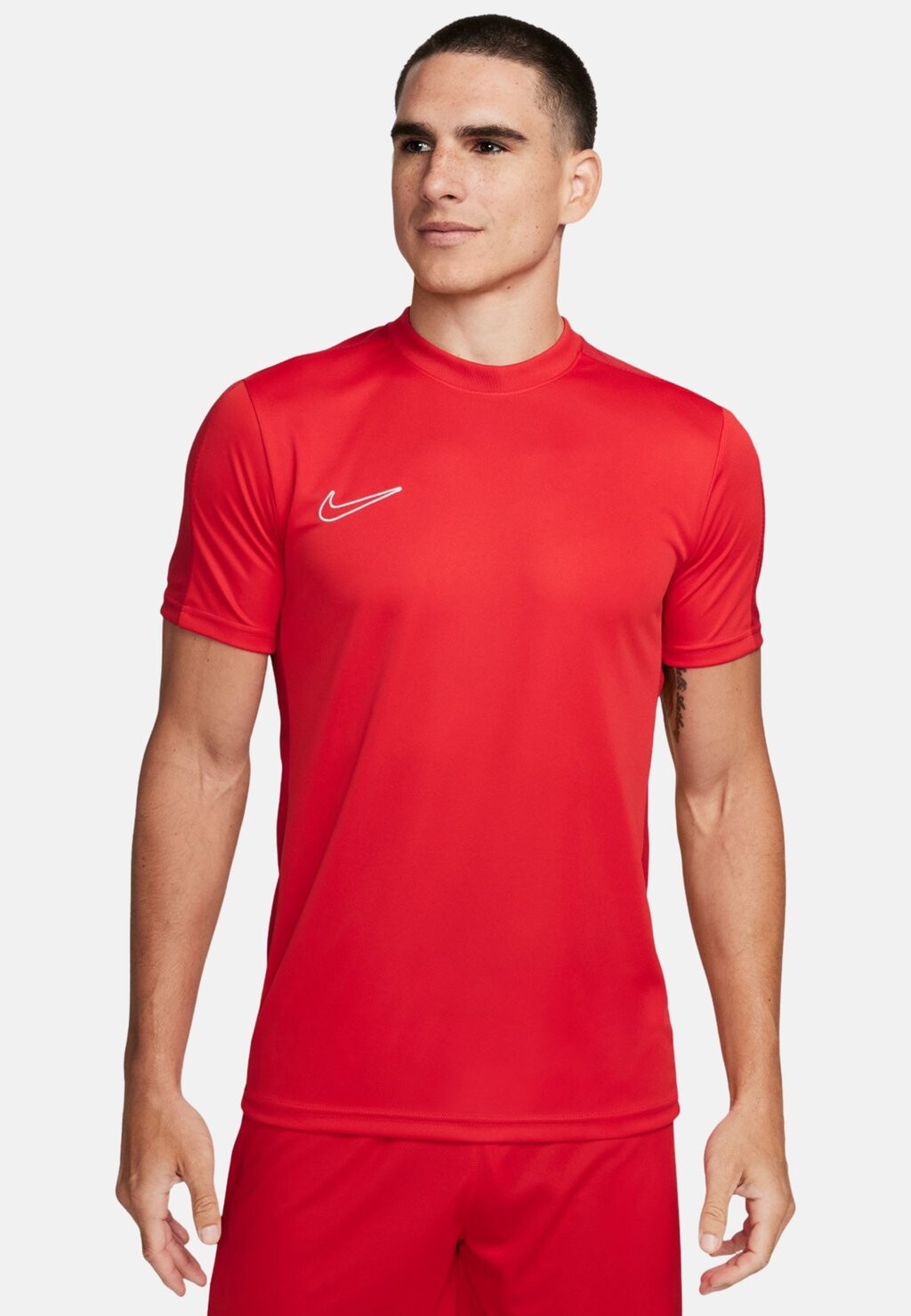 

Спортивная футболка ACADEMY Nike, цвет rotrotweiss