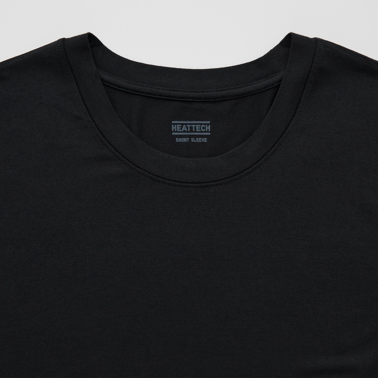 Теплая футболка Uniqlo HEATTECH с круглым вырезом, черная — фото 3