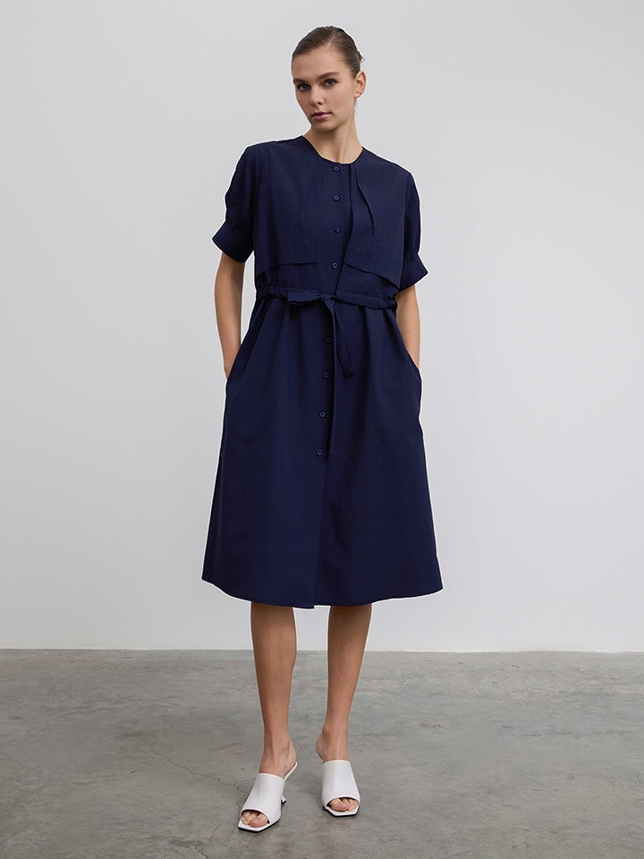 

Платье до колена BGN, темно-синий