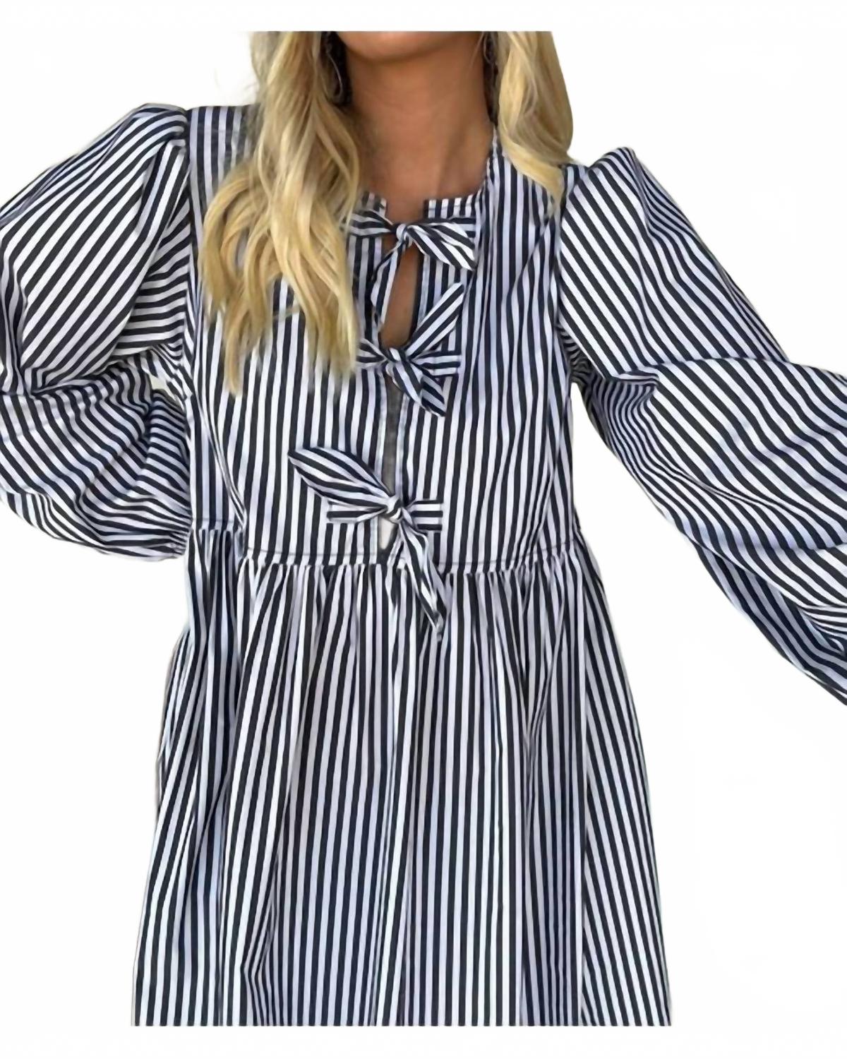 

Мини-платье Anna в полоску черного цвета Lovely Melody, черный