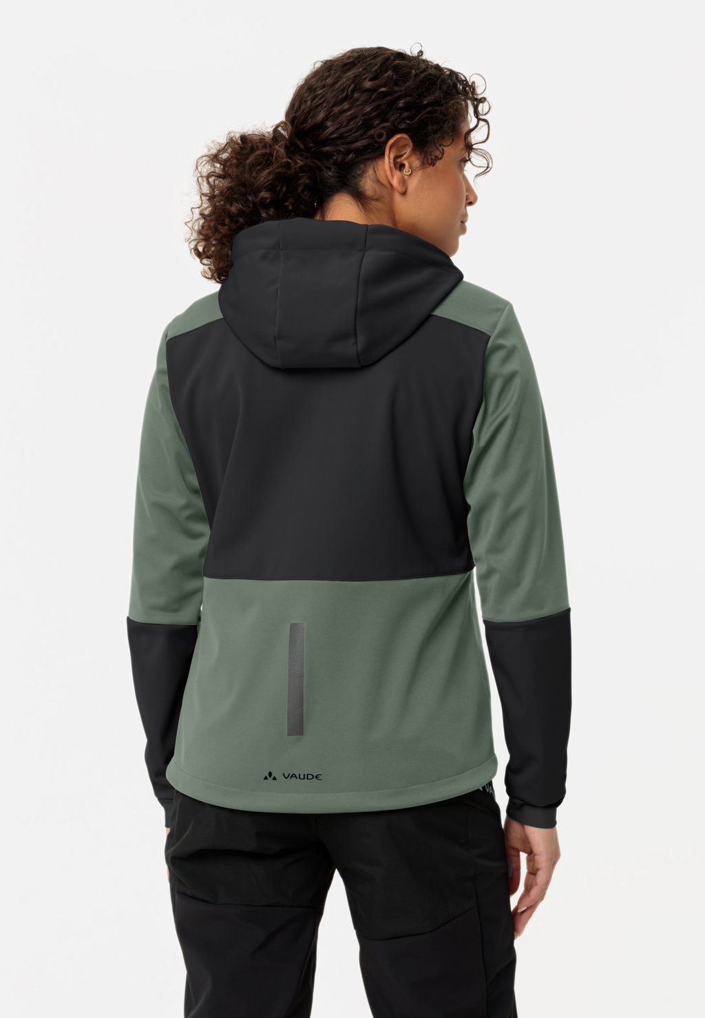 

Куртка из мягкой ткани QIMSA Vaude, зеленый