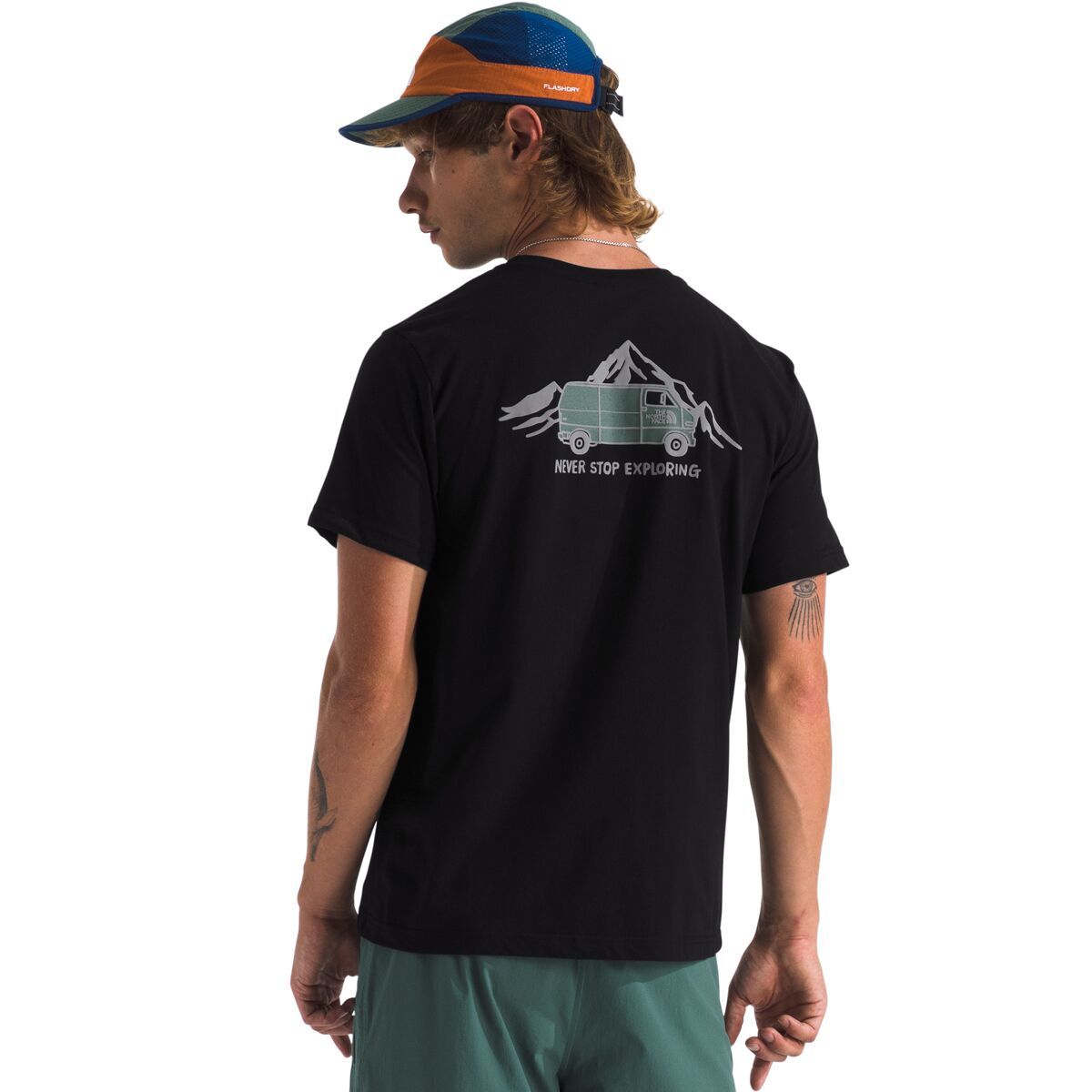 

Короткий рукав уличная графическая футболка The North Face, черный