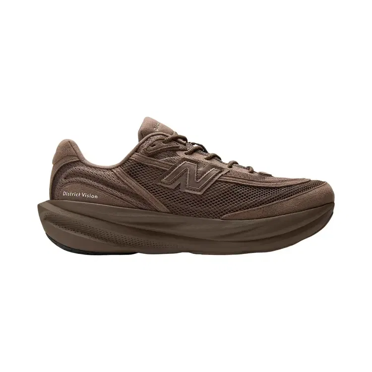 Кроссовки District Vision x New Balance 1080v15, коричневый