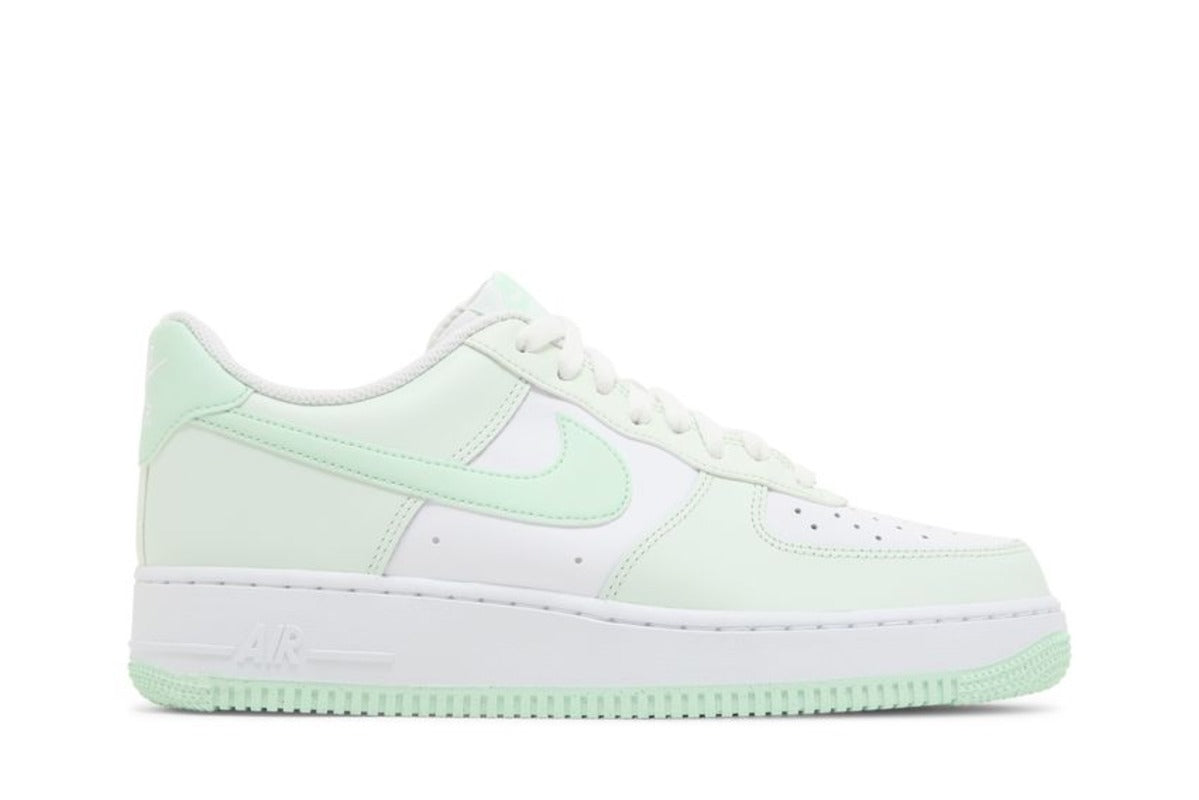 

Кроссовки Nike Air Force 1 Low '07 Mint Foam