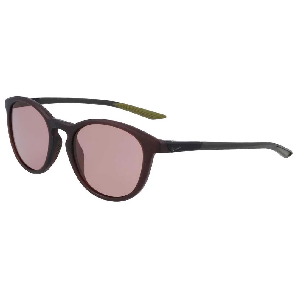 

Солнцезащитные очки Nike Evolution E Dz7361, золотой