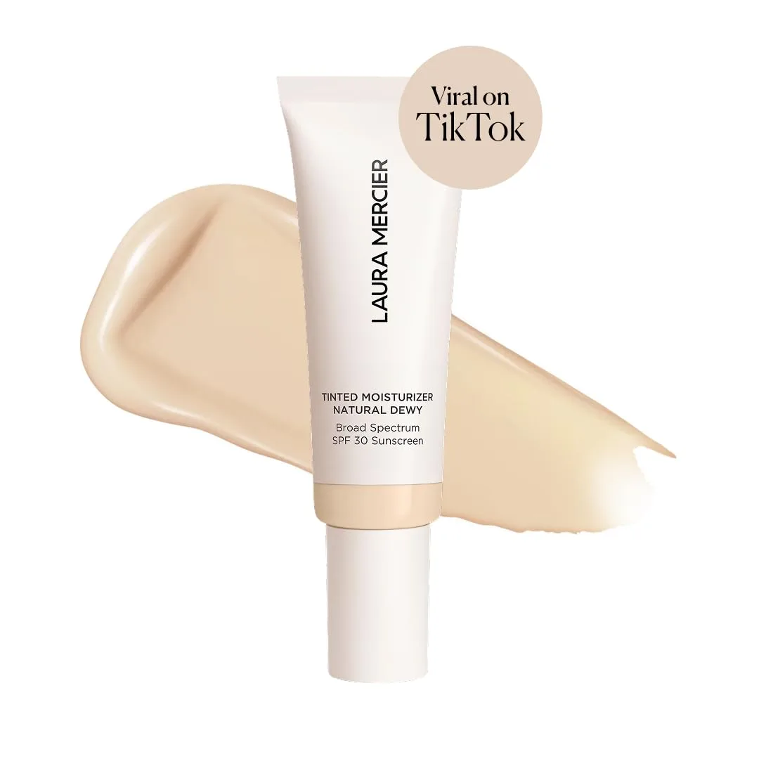 Laura Mercier тонирующий увлажняющий крем Natural Dewy с SPF 30, 24-часовая гидратация, оттенок 0N Silk и рассыпчатая пудра Ultra-Blur с гиалуроновой кислотой, оттенок Translucent — фото 2