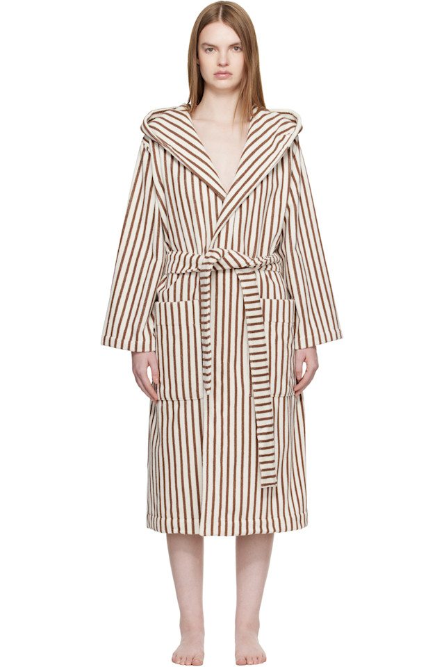 

Tekla Халат с капюшоном из махровой ткани кремового и коричневого цвета