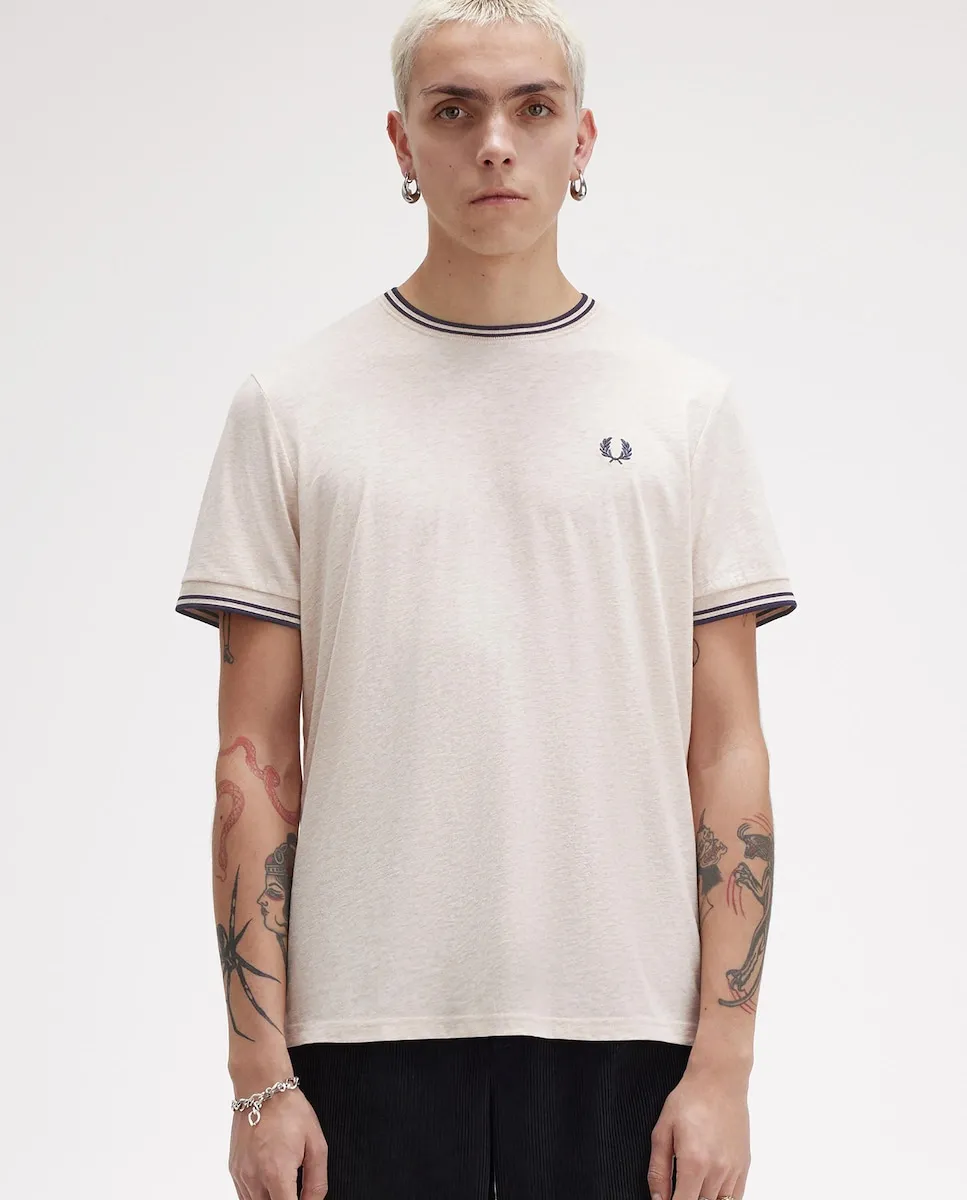 

Футболка мужская с короткими рукавами и круглым вырезом Fred Perry, цвет Crudo