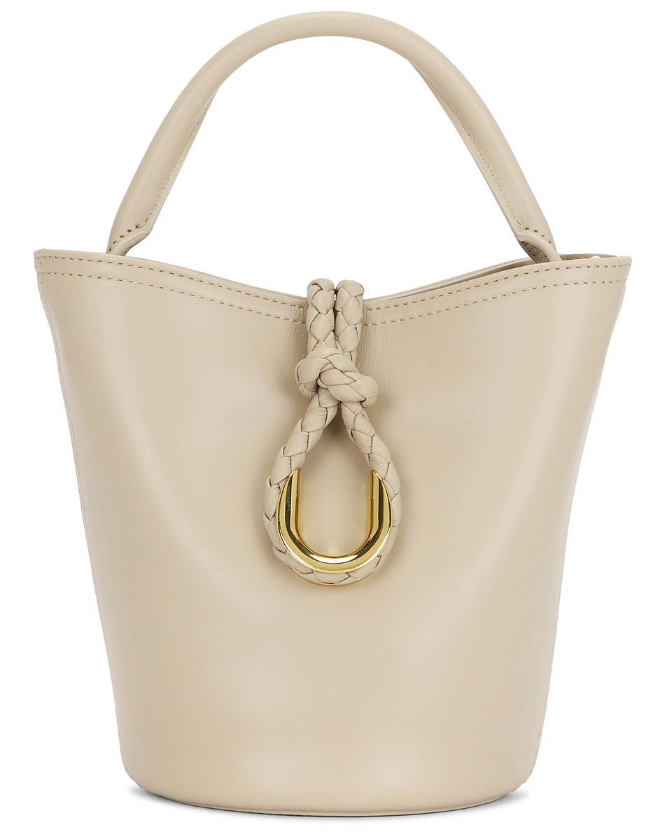 Маленькая сумка-ведерко Liberta Bottega Veneta, Ecru & Muse Brass — фото 3