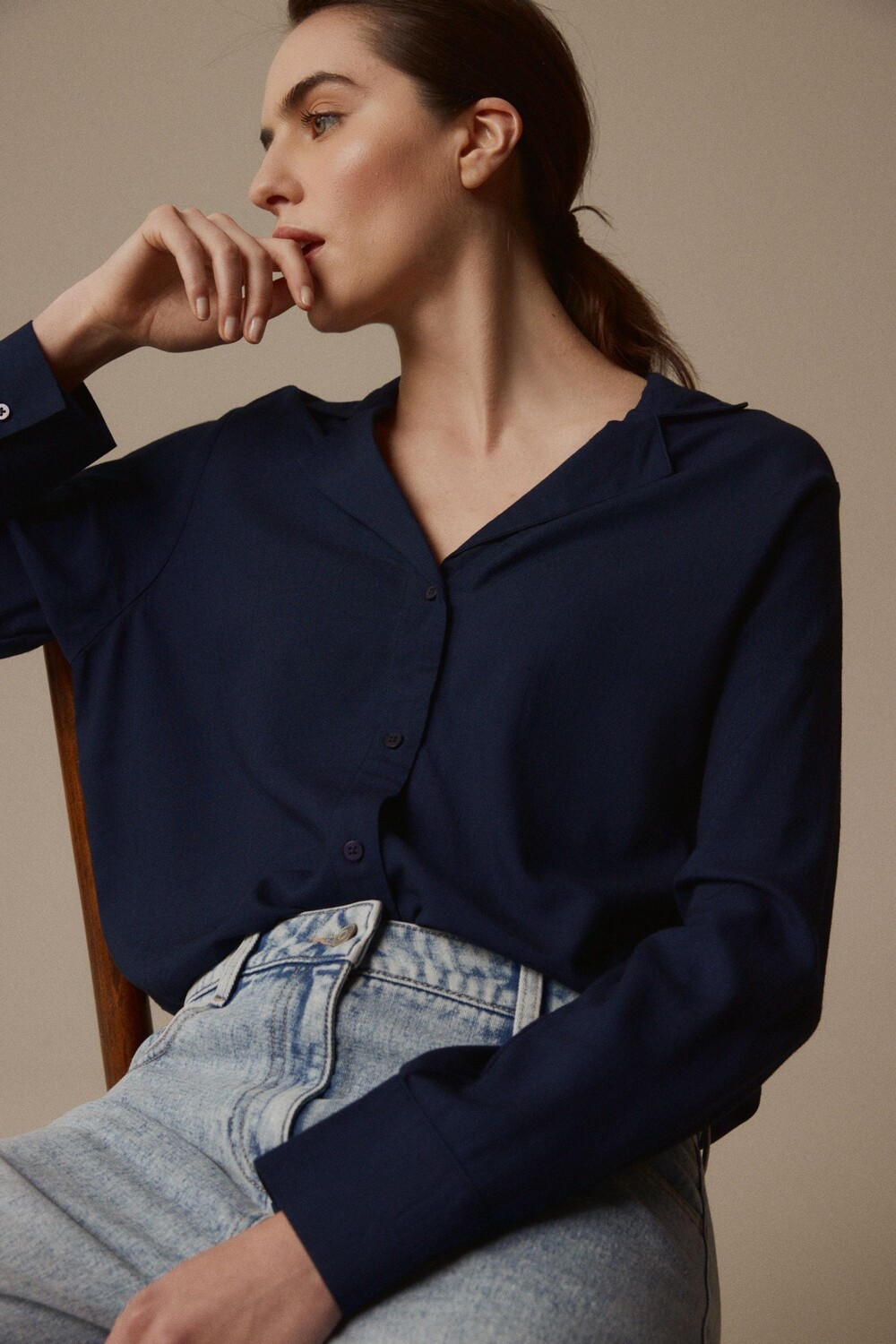 

Блузка Revere с воротником из вискозы Laura Ashley, синий