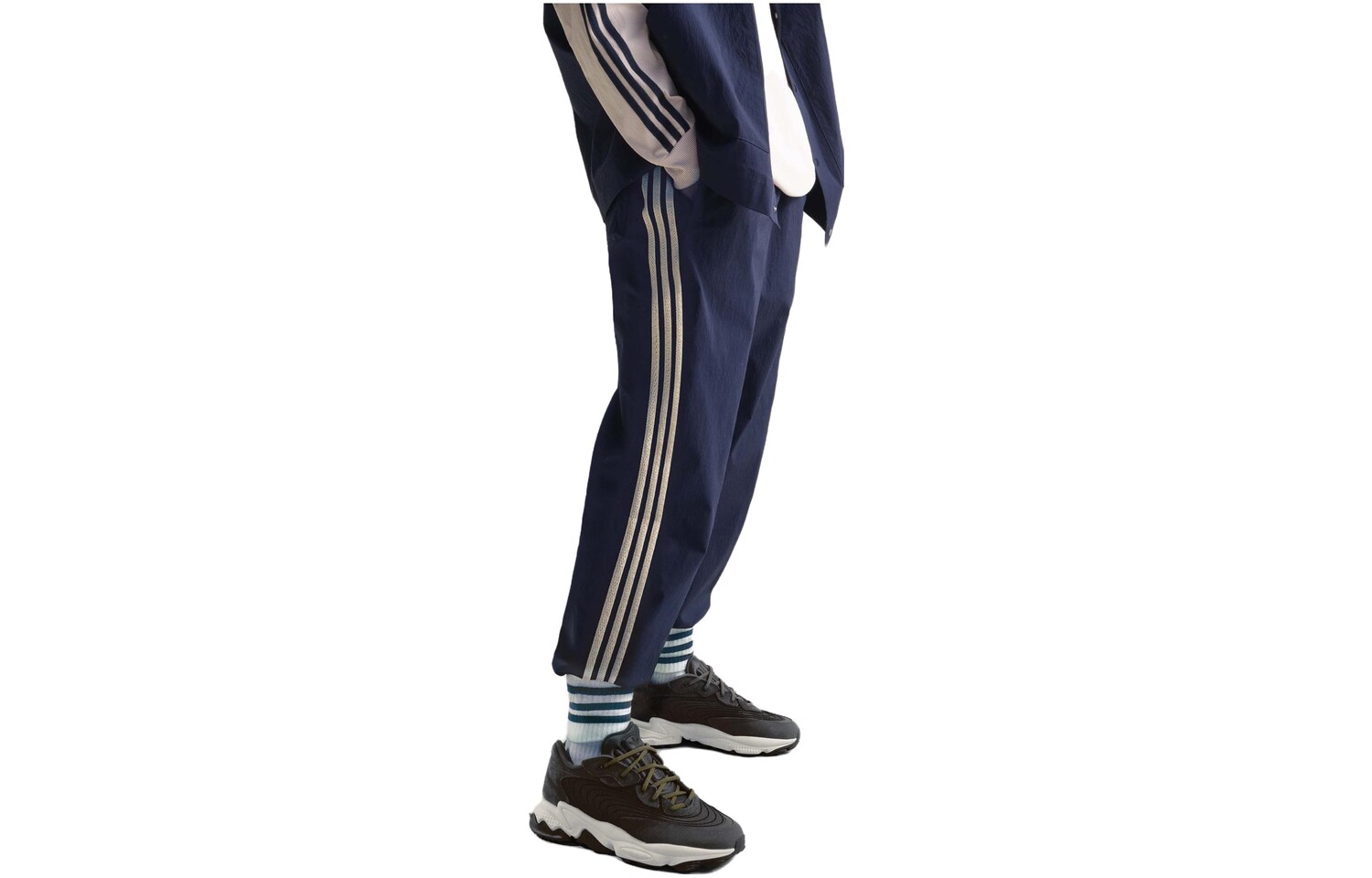 Главная Классика Трикотажные Штаны Мужские Legend Ink Adidas Originals, черный — фото 3