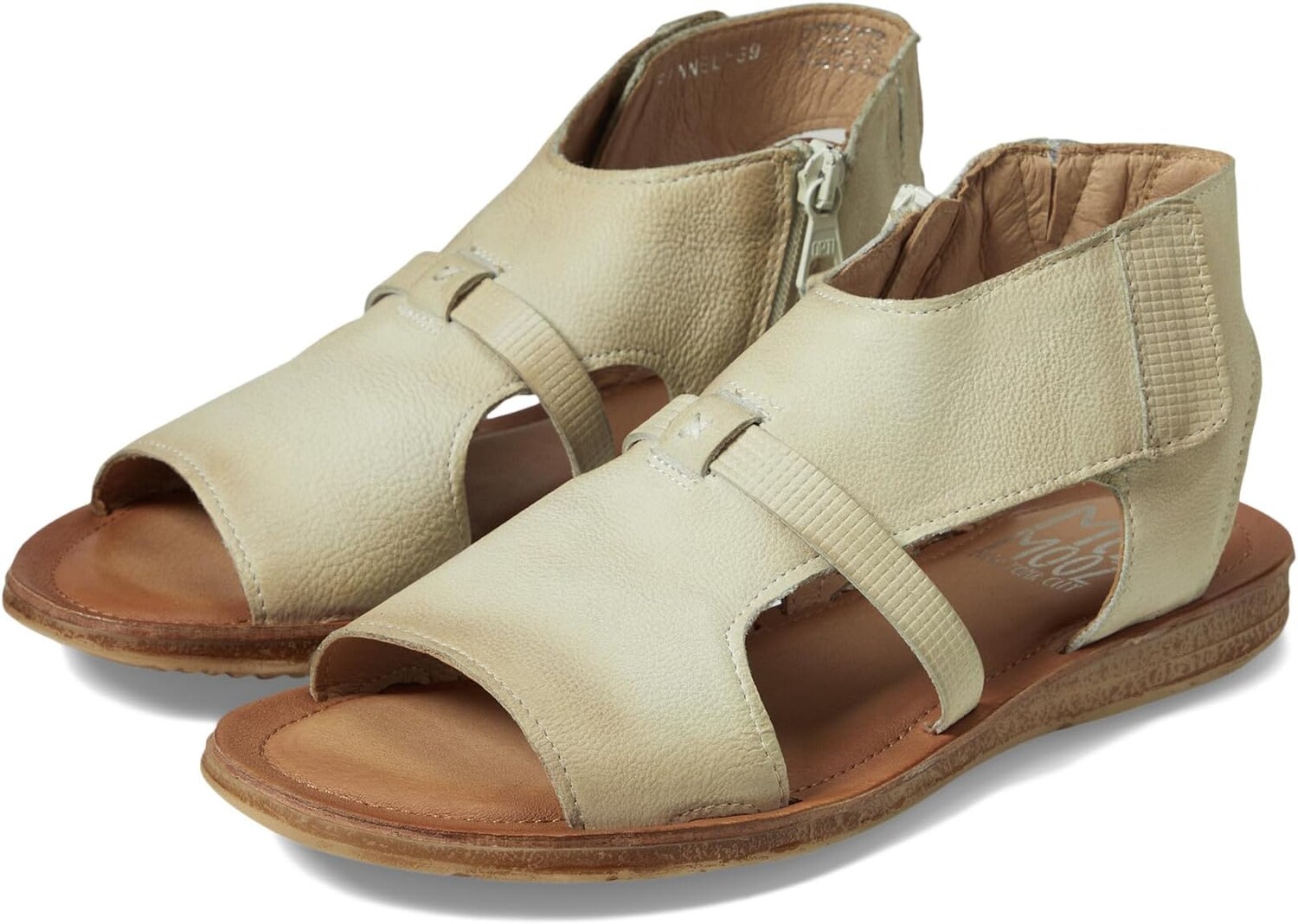 

Сандалии Miz Mooz Finnley, цвет Linen
