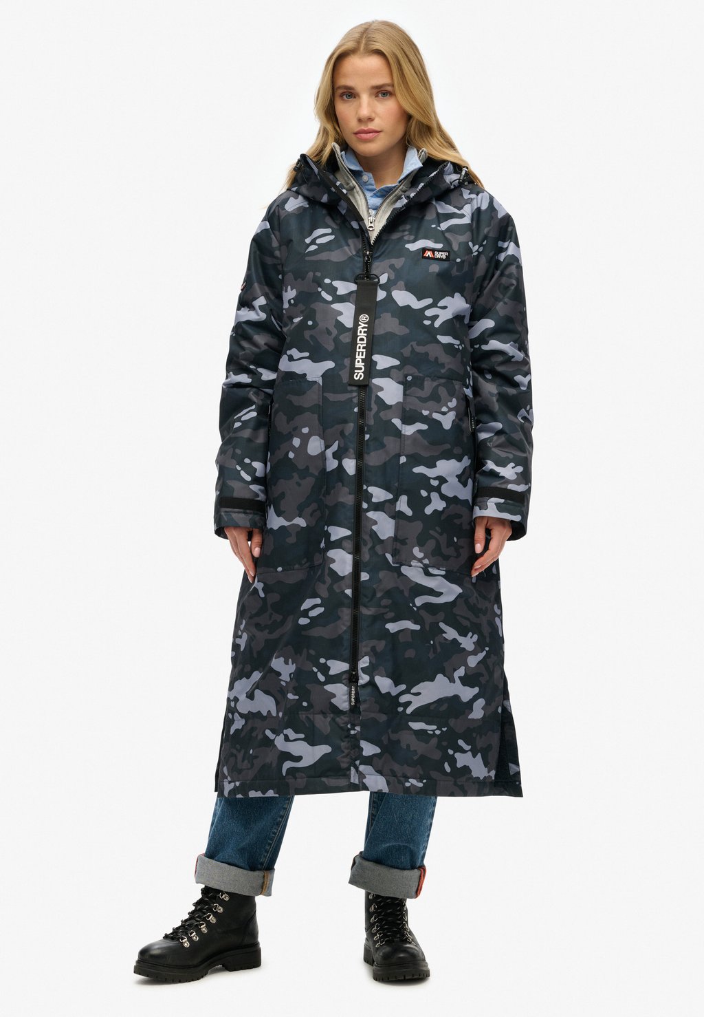 

Зимнее пальто Superdry, синий