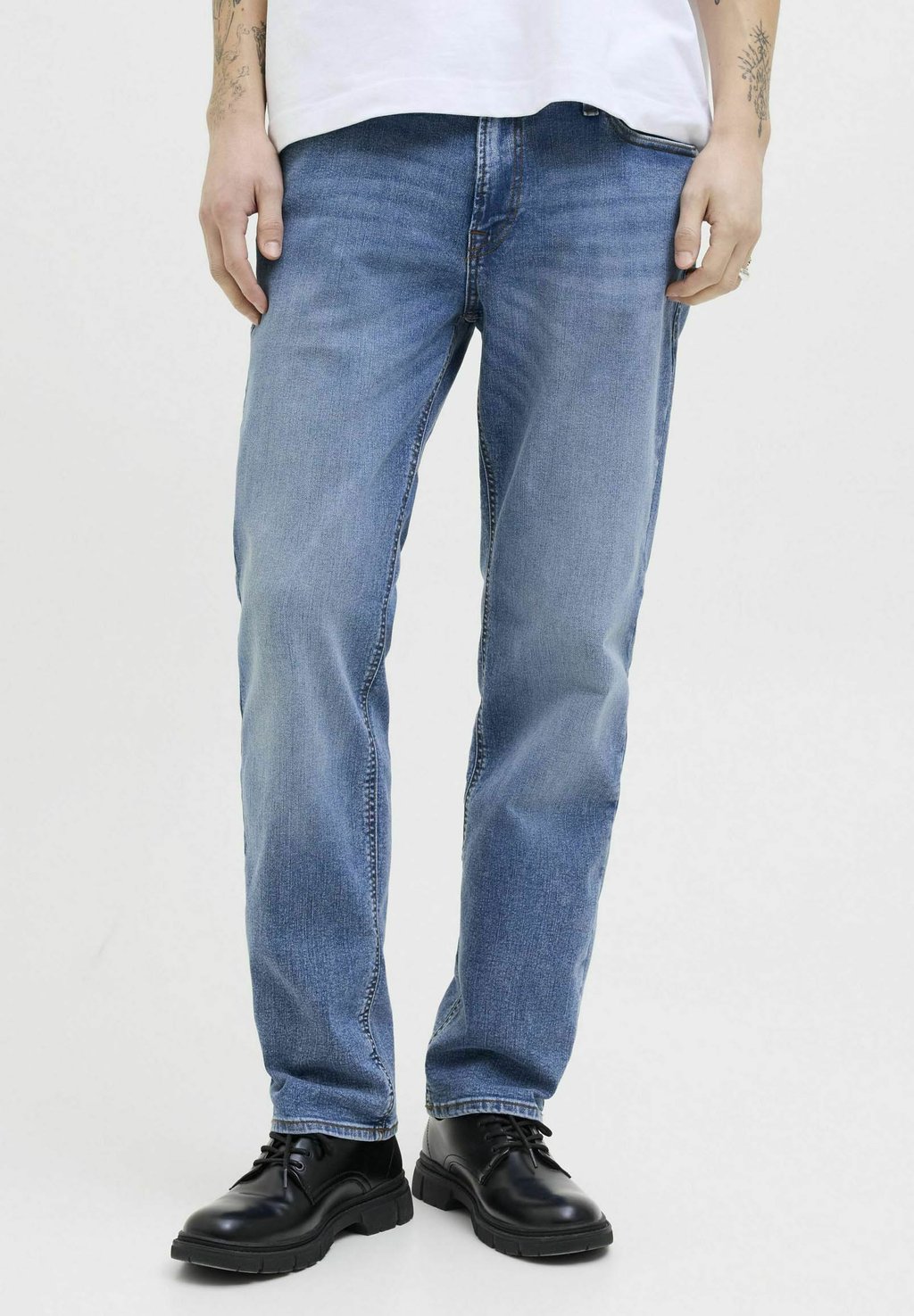 

Джинсы JJICLARK ORIGINAL Jack & Jones, синий деним