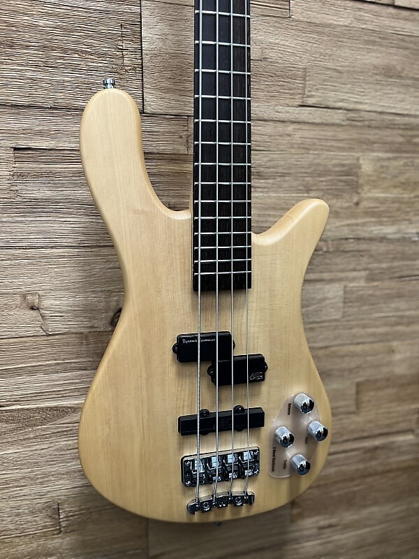 

Басс гитара Warwick Rockbass Streamer LX-4 4- string Active bass -Natural Satin 7lbs 8oz. W/soft bag. New!