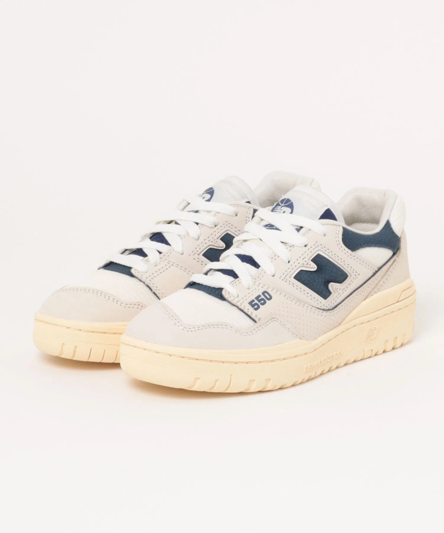 Мужские кроссовки из натуральной кожи BB550LRB New Balance белые