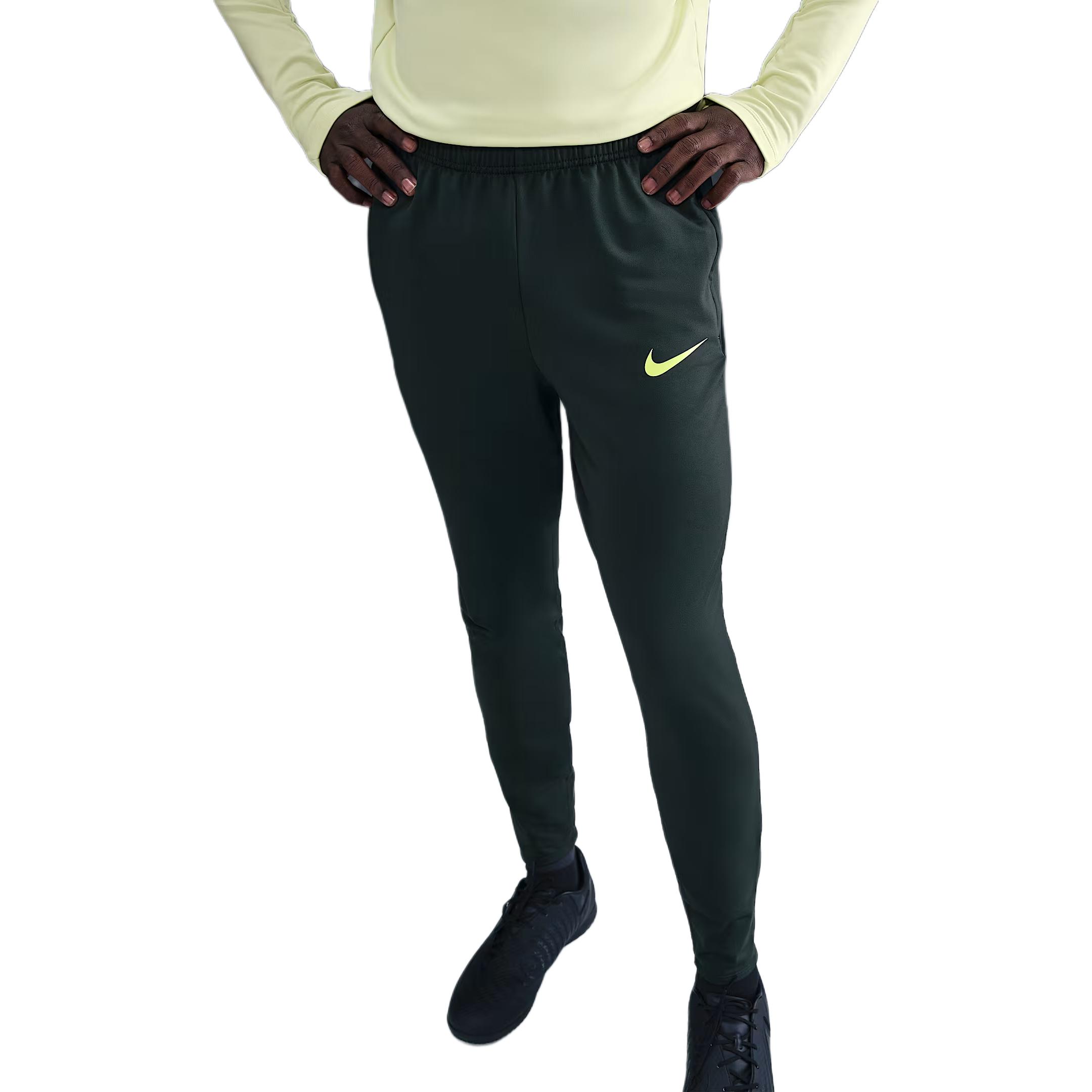 

Футболка Strike Men's Dri FIT Soccer Pants Nike, зеленый