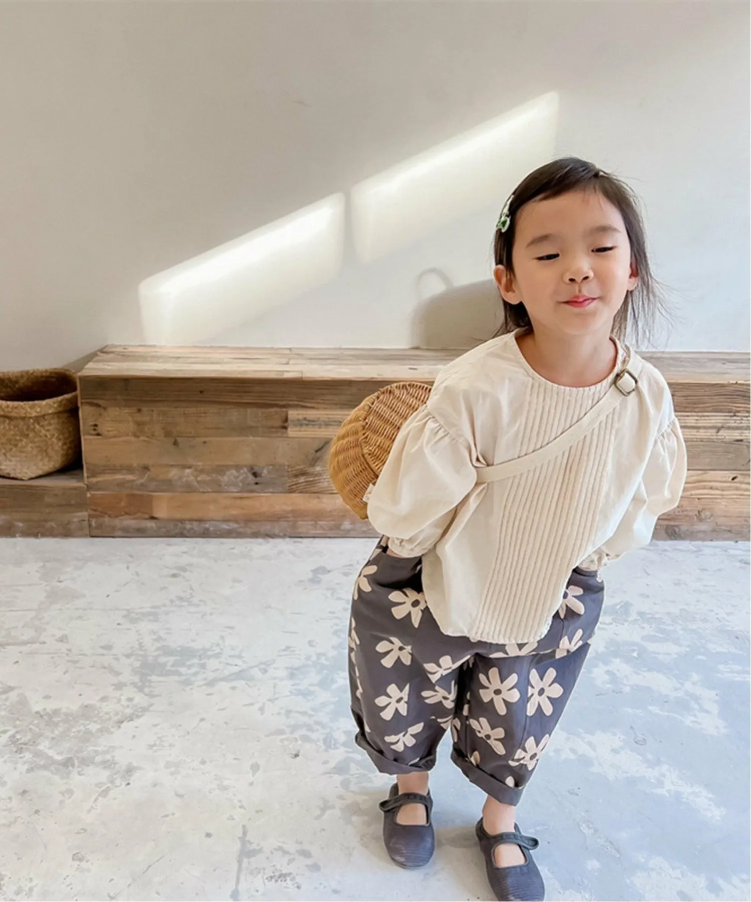 Милые брюки с цветочным принтом Aimoha Kids, gray — фото 4