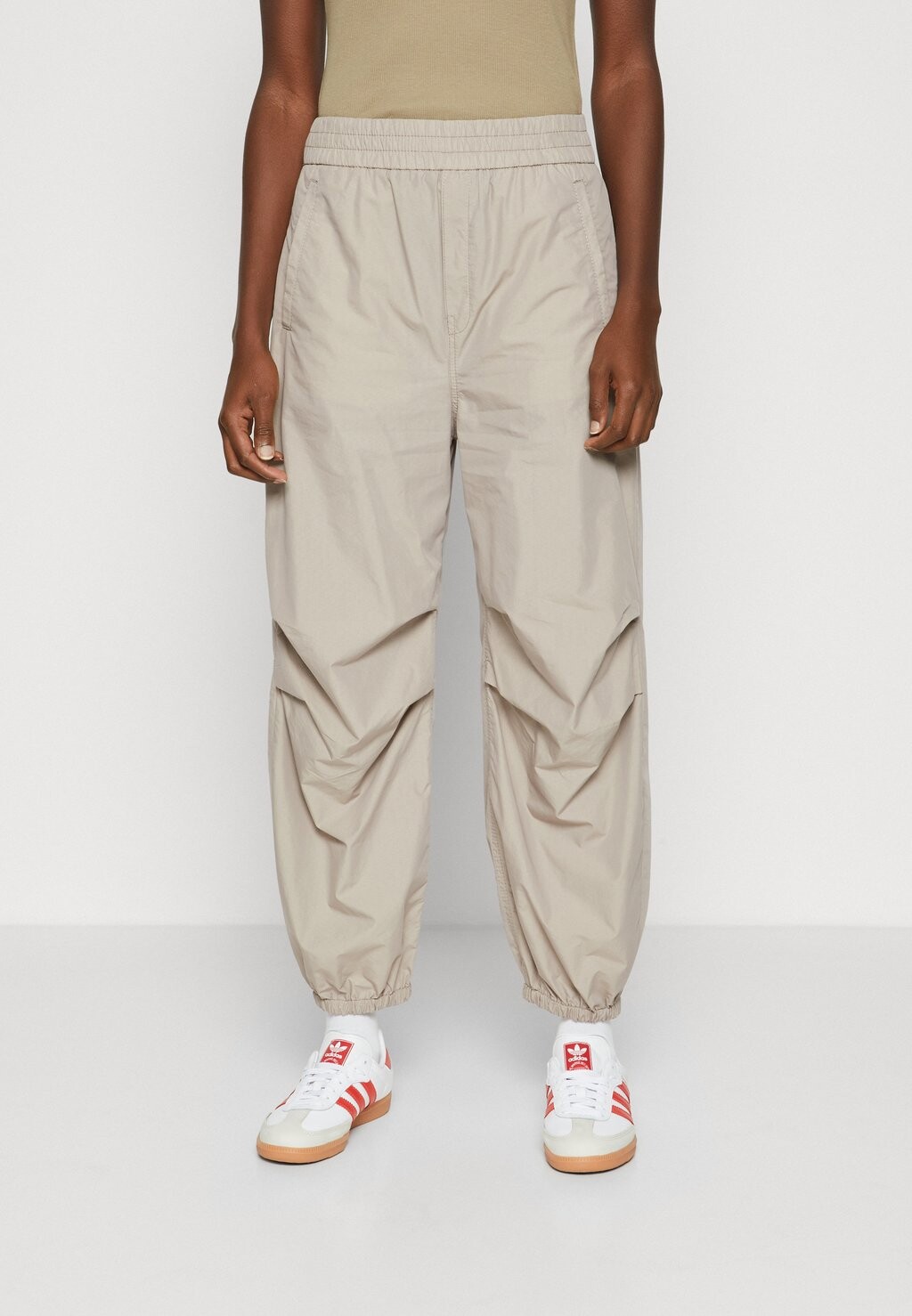 

Брюки спортивные ECONOMY DRYKORN, цвет brown