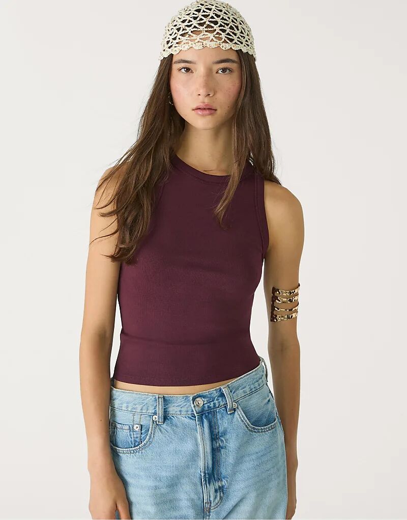 

Топ Stradivarius Basic со спинкой-борцовкой цвета баклажан