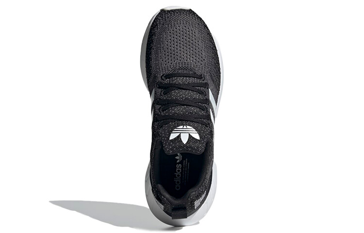 Adidas originals Swift Run 22 Кроссовки женские — фото 4