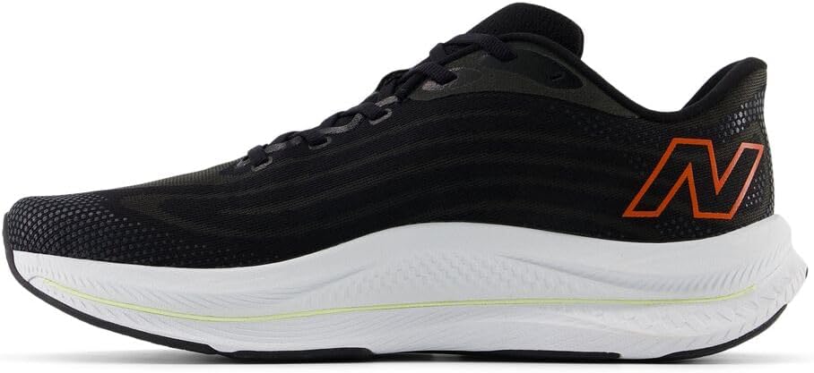 Мужские кроссовки для бега New Balance FuelCell Walker Elite V1, черный — фото 2