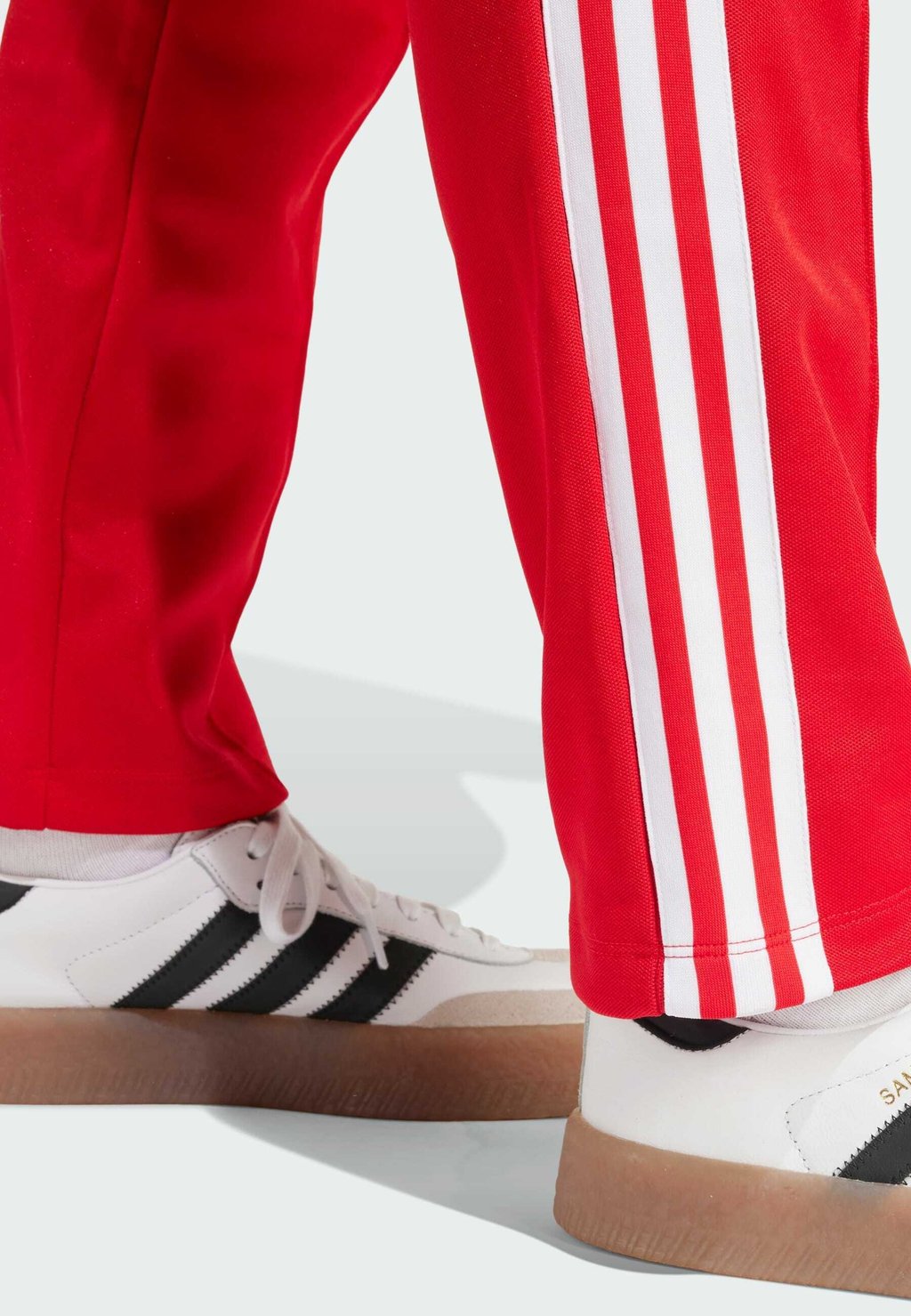 

Спортивные брюки MONTREAL adidas Originals, красный