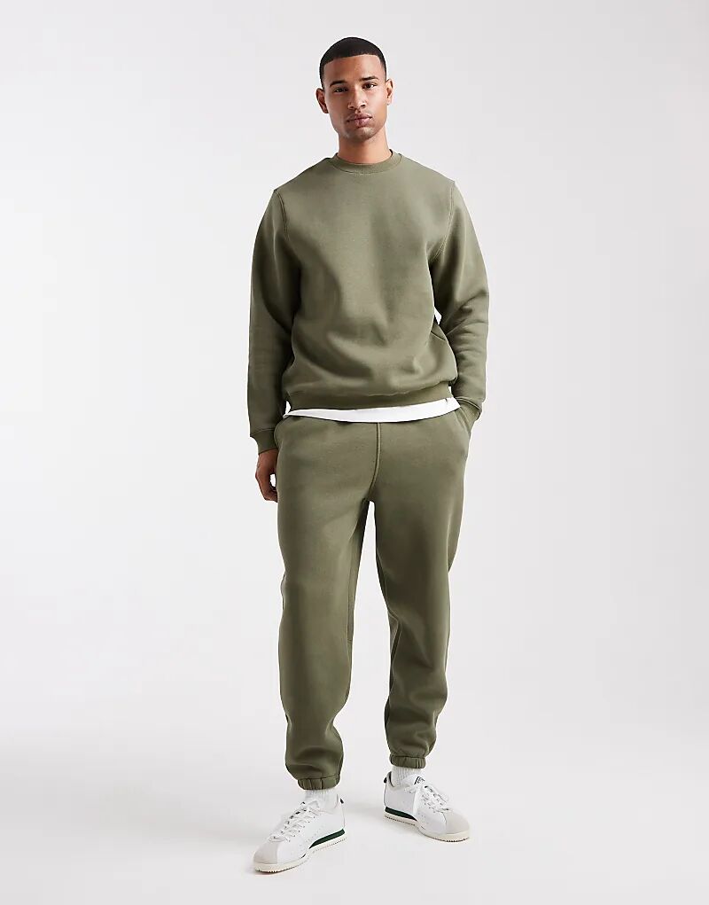 

Зауженные книзу брюки-джоггеры ASOS DESIGN цвета хаки