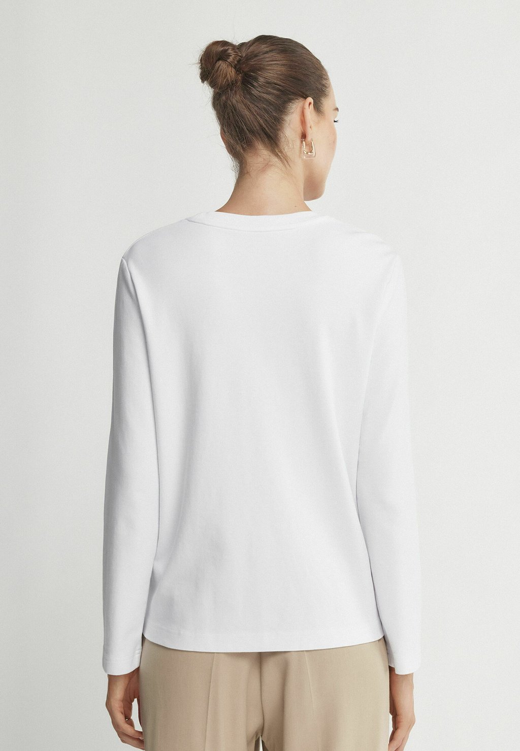 

Топ с длинными рукавами ROUND NECK Falconeri, белый