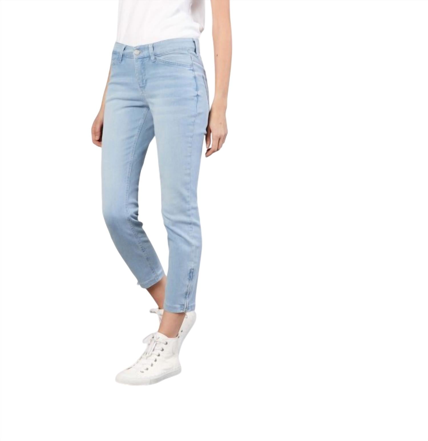 

Женские укороченные джинсы Dream Chic в синем цвете MAC Jeans