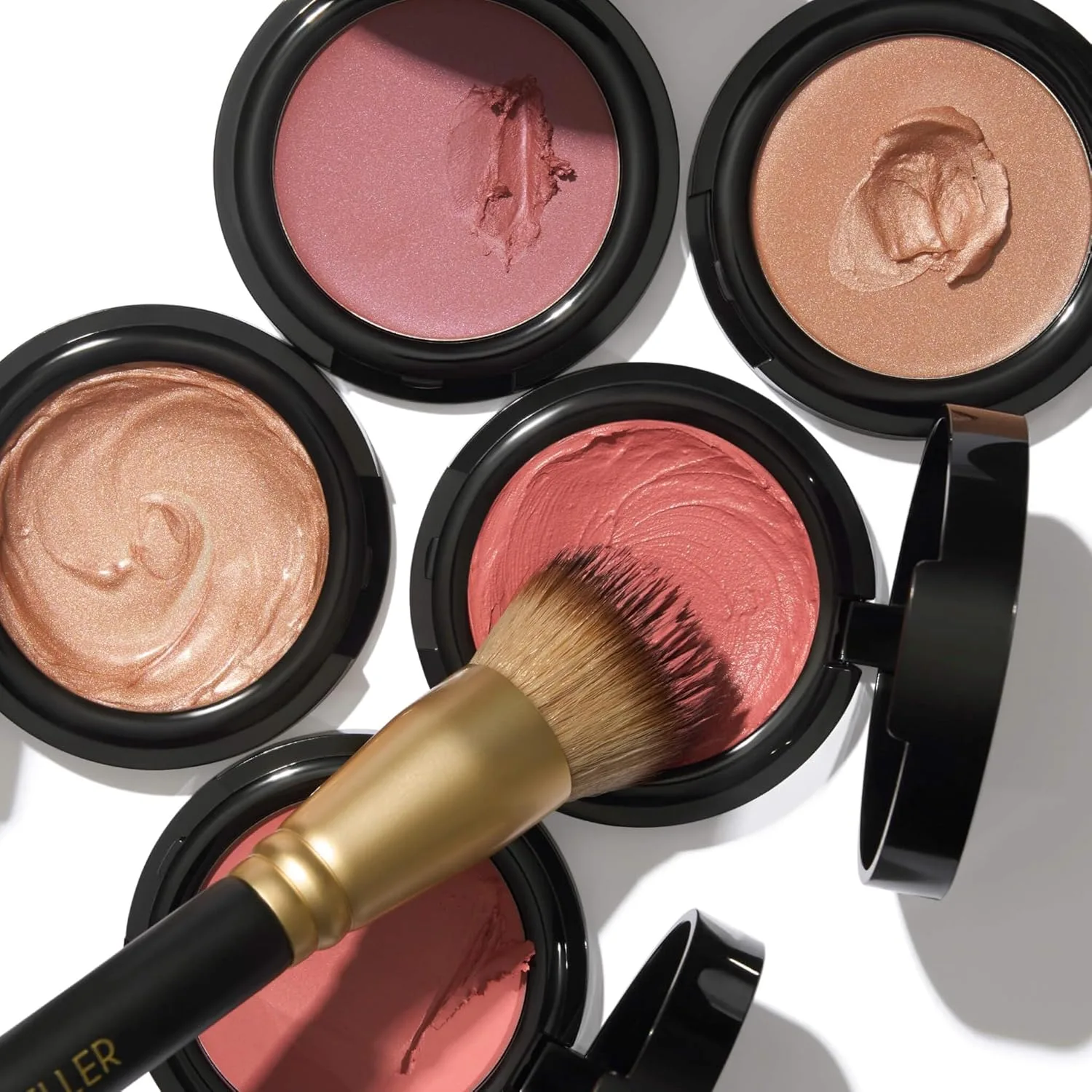 LAURA GELLER The Wonder Balm Heroes Kit (5 предметов) - увлажняющий бальзам для лица + выдвижная угловая кисть Kabuki + кисть Wonder + тональная основа Baked Balance-n-Brighten, deep, brown — фото 4