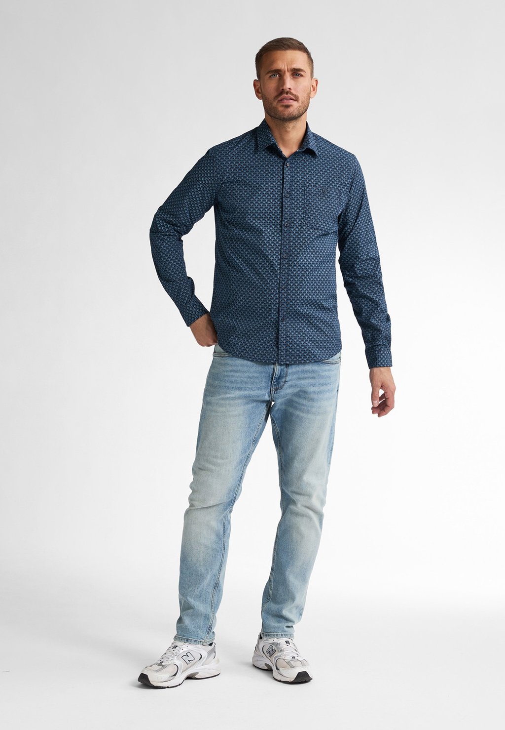 

Рубашка ALL-OVER PRINT SHIRT SEACRESTVIEW Petrol Industries, темно-синий