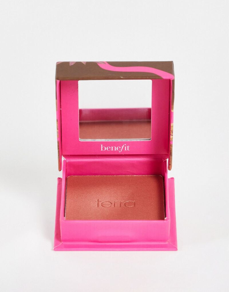 

Benefit Cosmetics Terra Золотистые кирпично-красные румяна, Brick-red