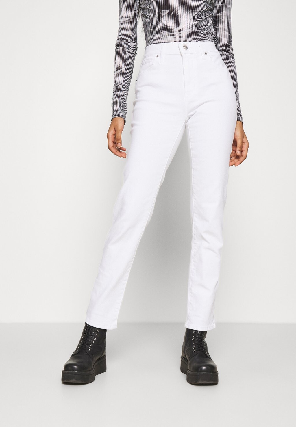 

Джинсы облегающего кроя Levi's High Rise, белый