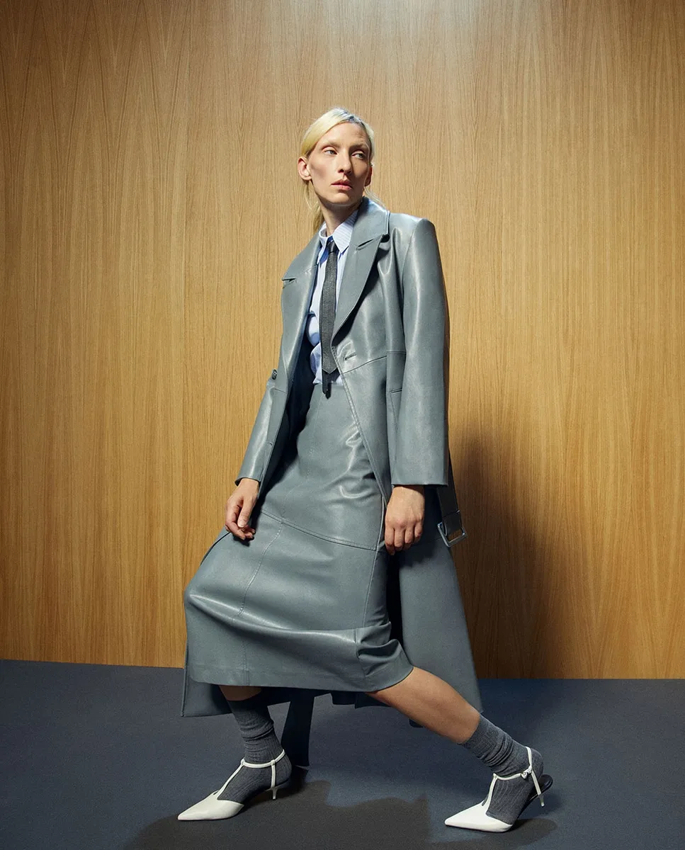 

Юбка с эффектом кожи Sfera, серый