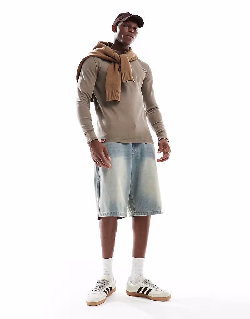 

Текстурированный топ Superdry Vintage Grandad в коричневом цвете
