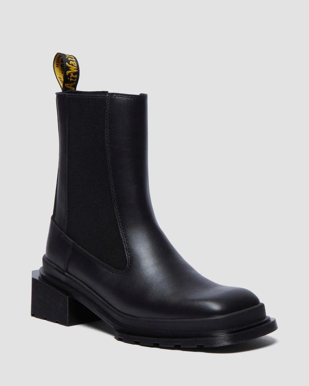 

Dr. Martens Ботинки челси Maybole с квадратным носком, цвет Black — Wanama