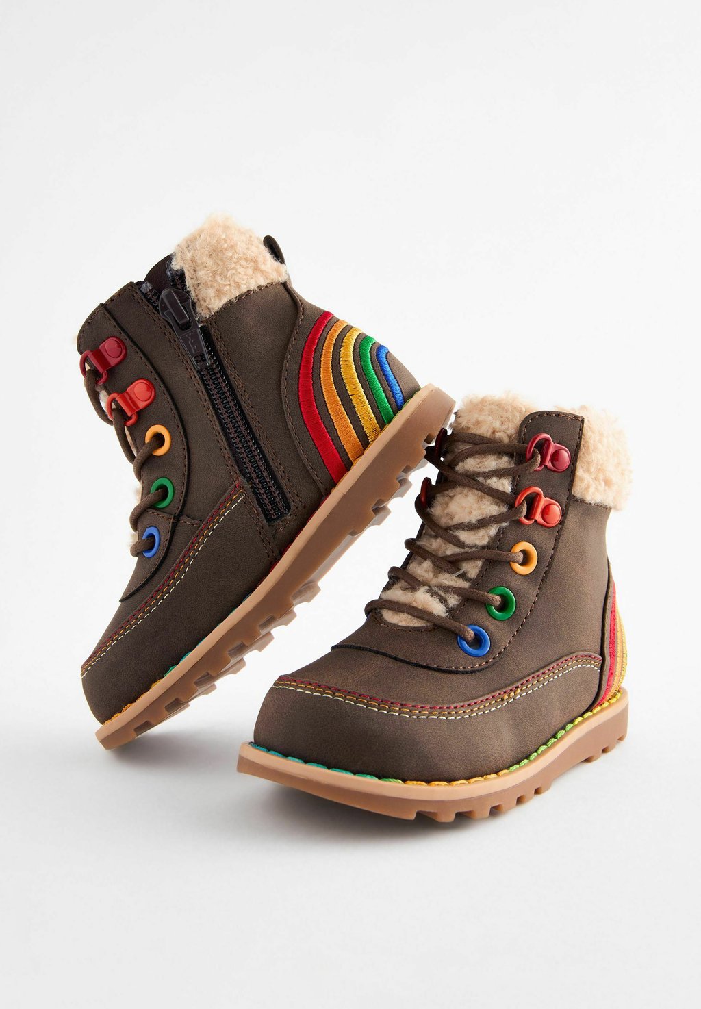 

Ботинки BY JOOLS OLIVER HIKER REGULAR FIT Little Bird, коричневый