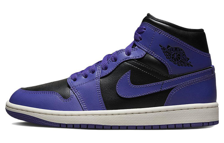 

Jordan Женские кроссовки Mid Purple Black