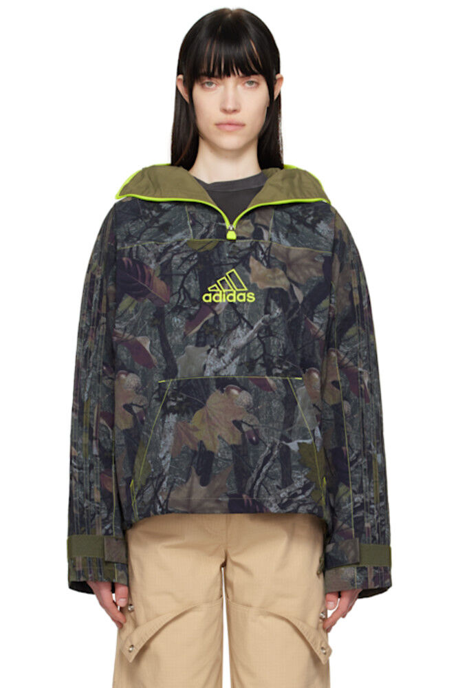 

Куртка Q1 цвета хаки-камо Adidas Originals