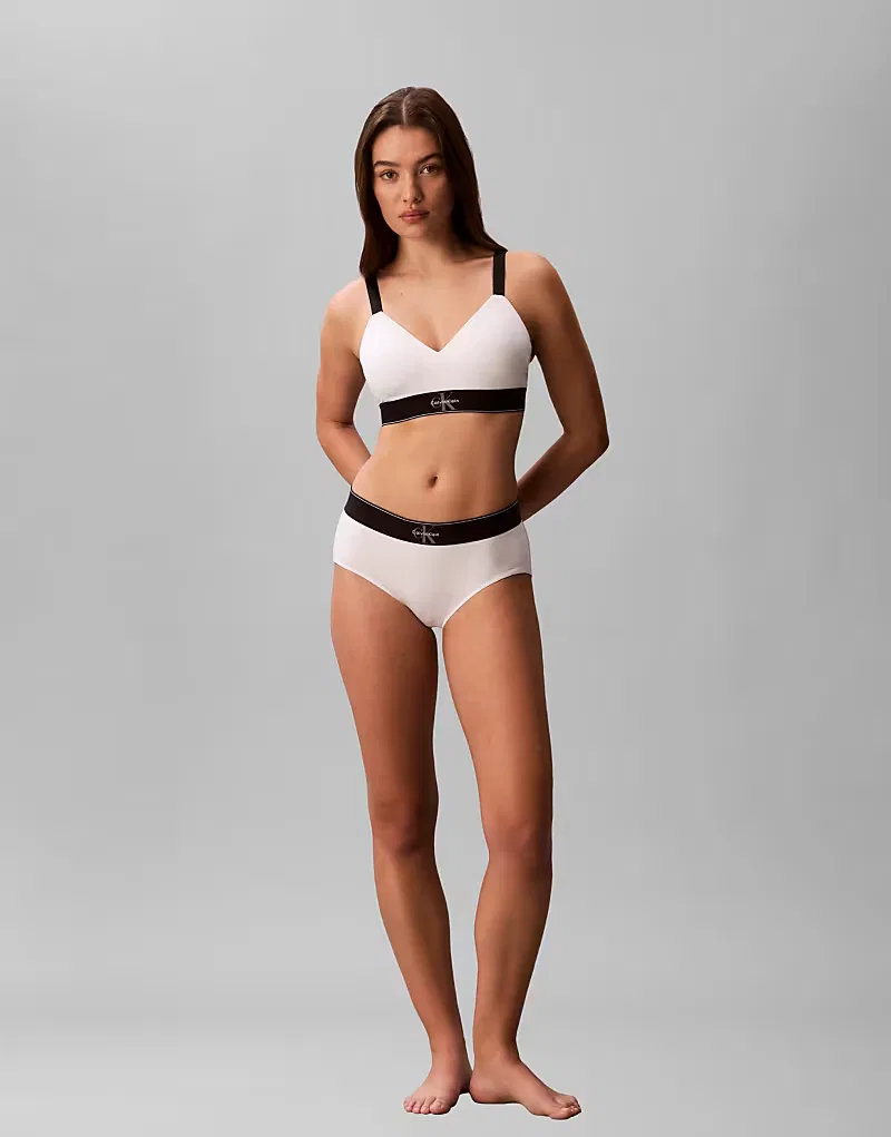 Топ Calvin Klein с графическим логотипом слегка на подкладке, белый — фото 2