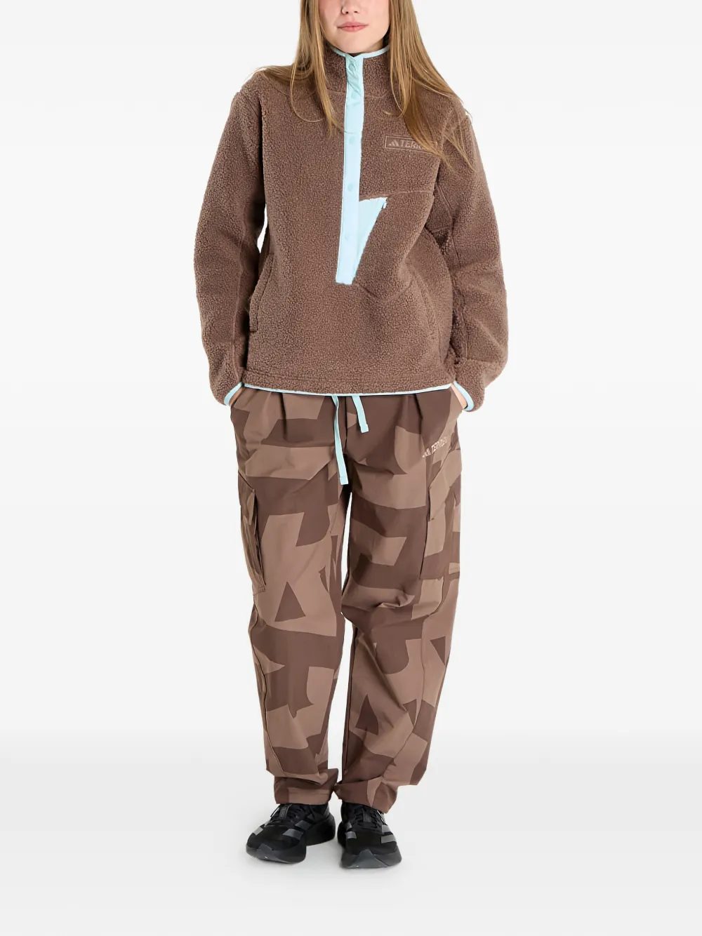 Толстовка с нашивкой-логотипом Adidas, коричневый — фото 2