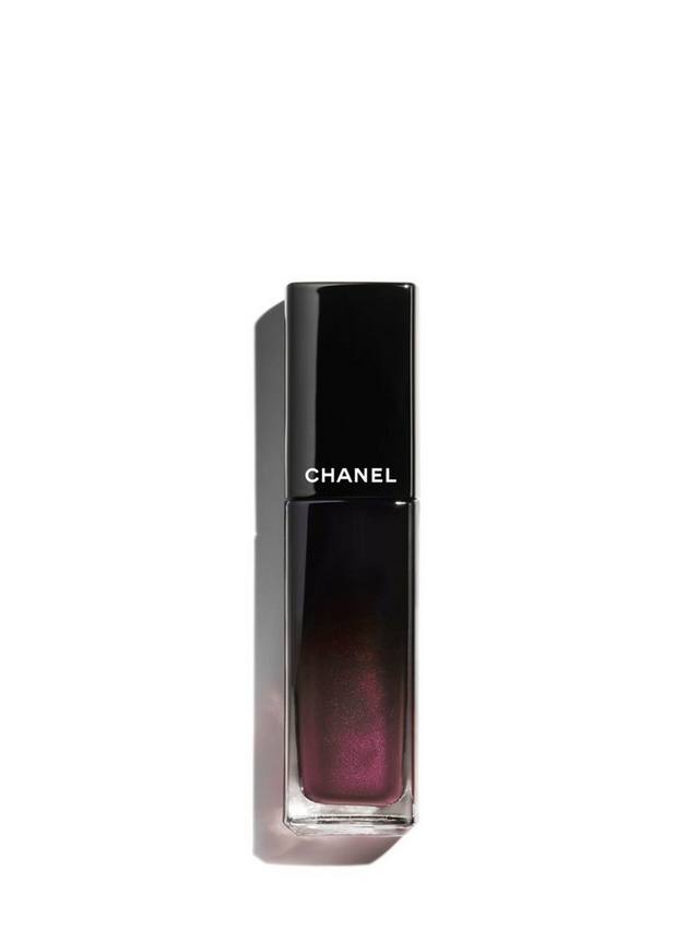 

Rouge Allure Laque Ultrawear Shine жидкая помада для губ CHANEL, 559 Nébueuse