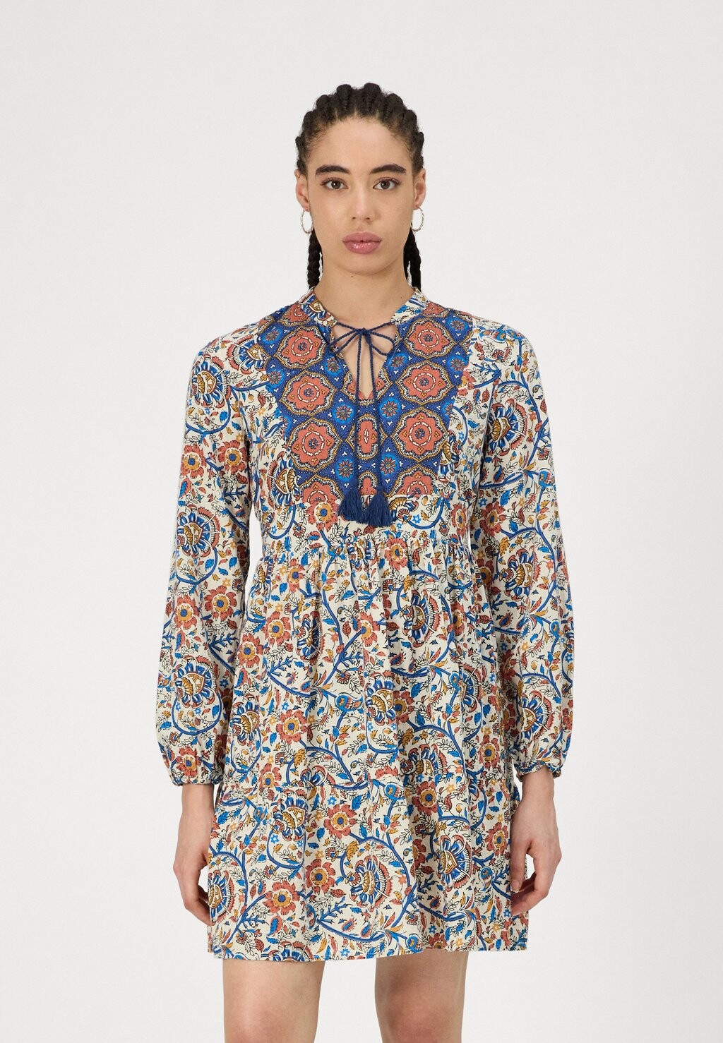 

Повседневное платье VMSIS DRESS Vero Moda, белый