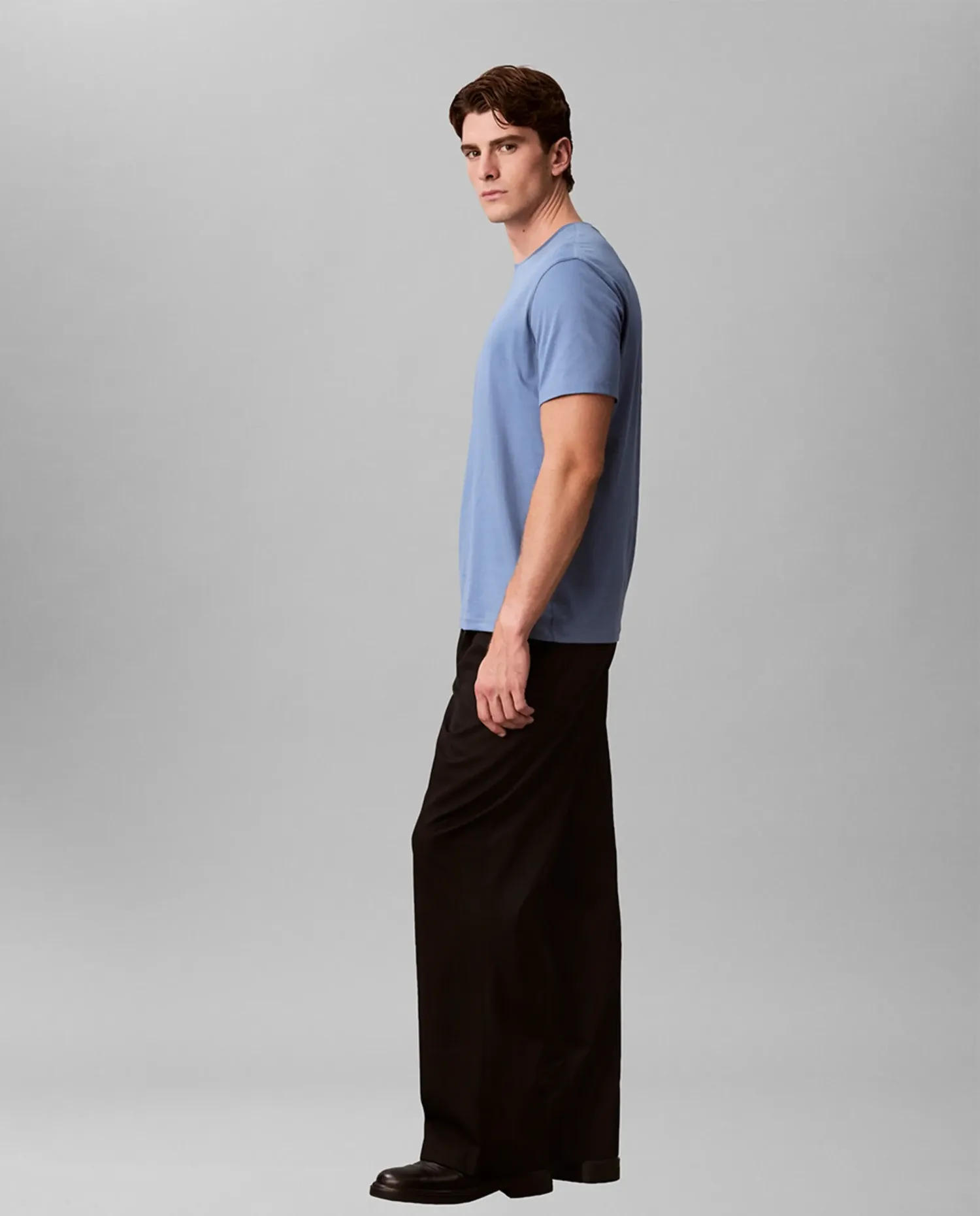 Мужская футболка Supima с вышитым логотипом Calvin Klein, индиго синий — фото 4