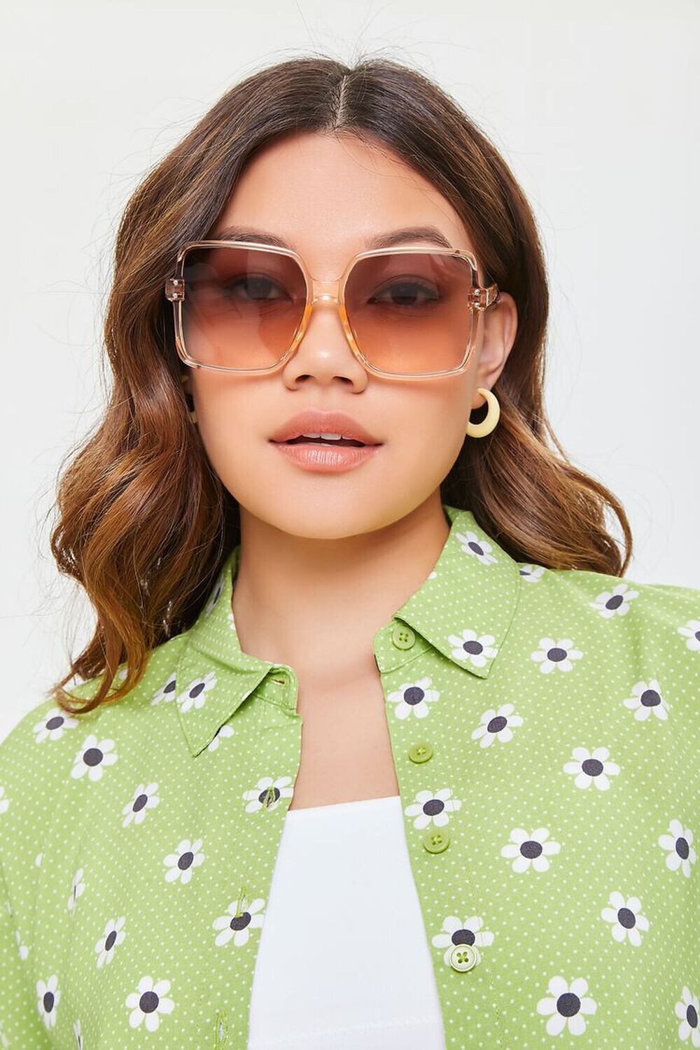 

Большие квадратные солнцезащитные очки Forever 21