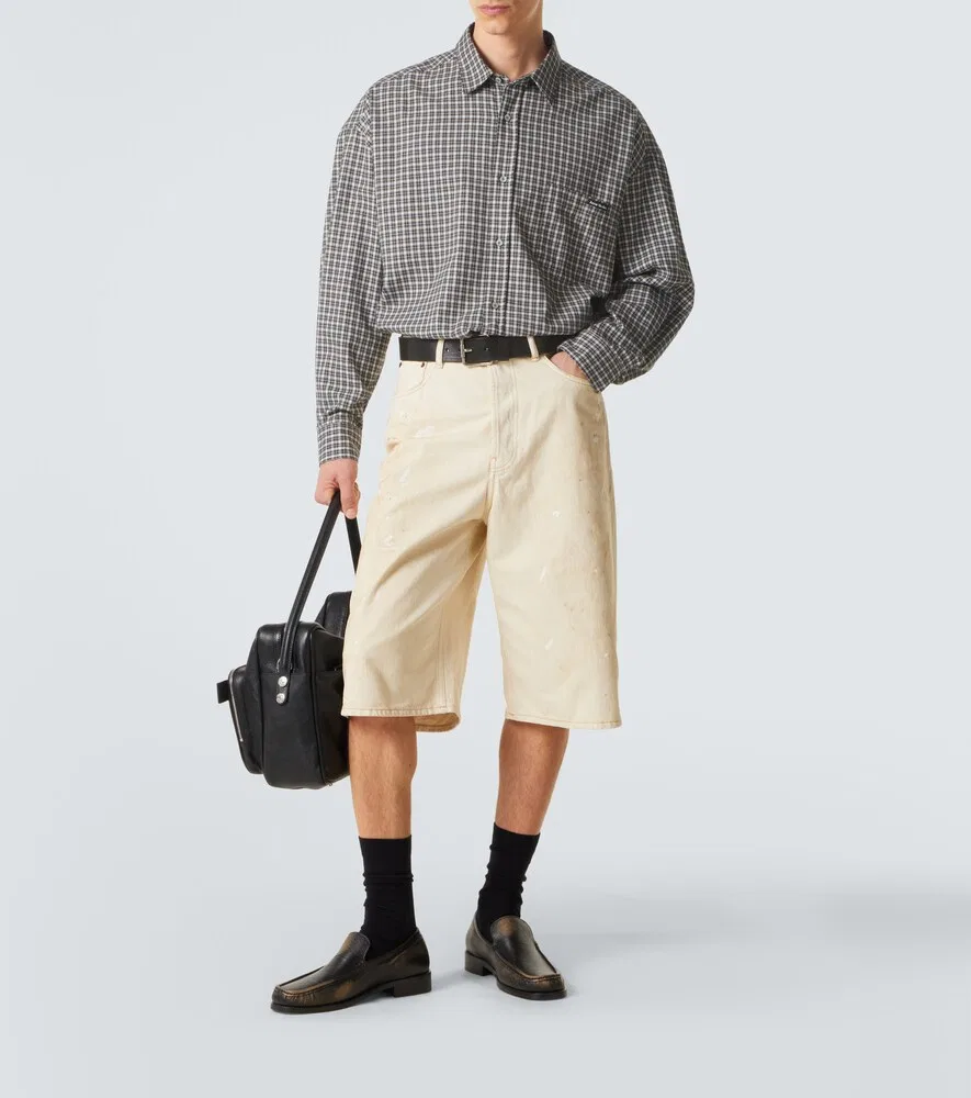 Потертые джинсовые шорты-бермуды Acne Studios, белый — фото 2