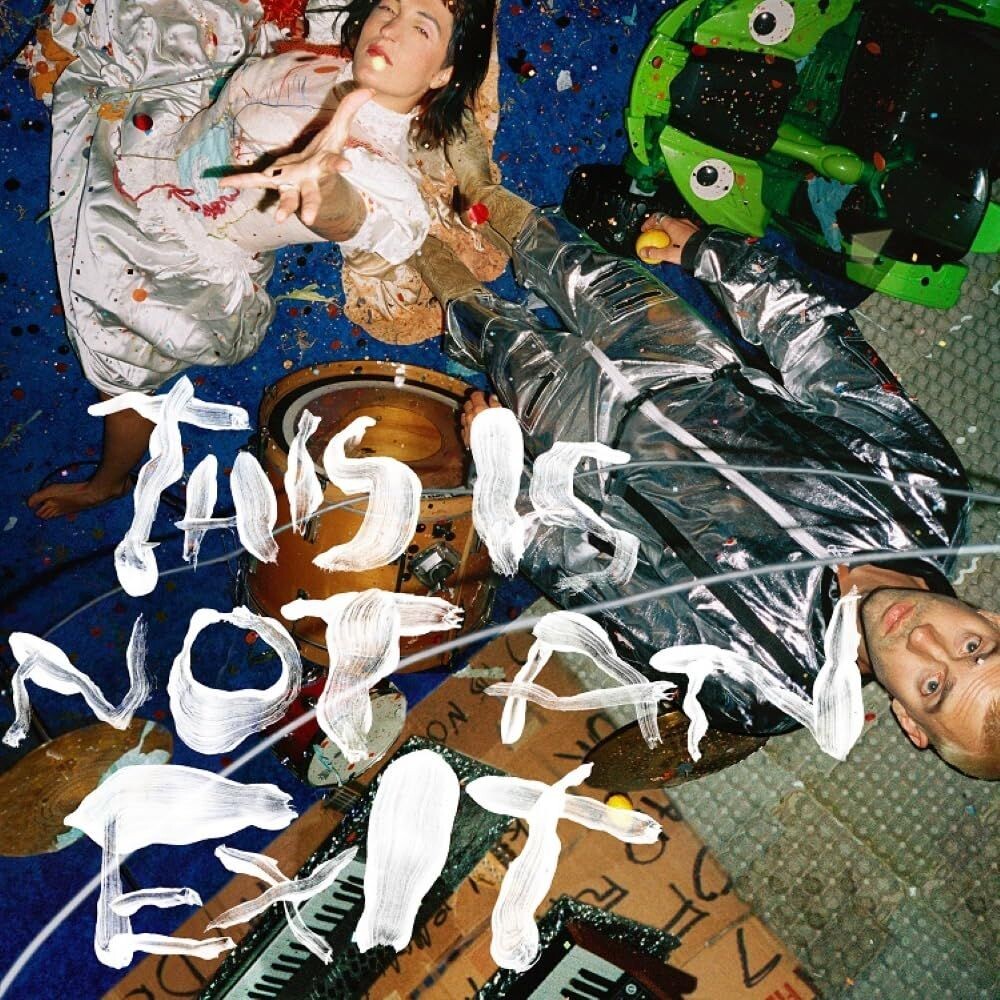 

Диск CD THIS IS NOT AN EXIT - ill peach