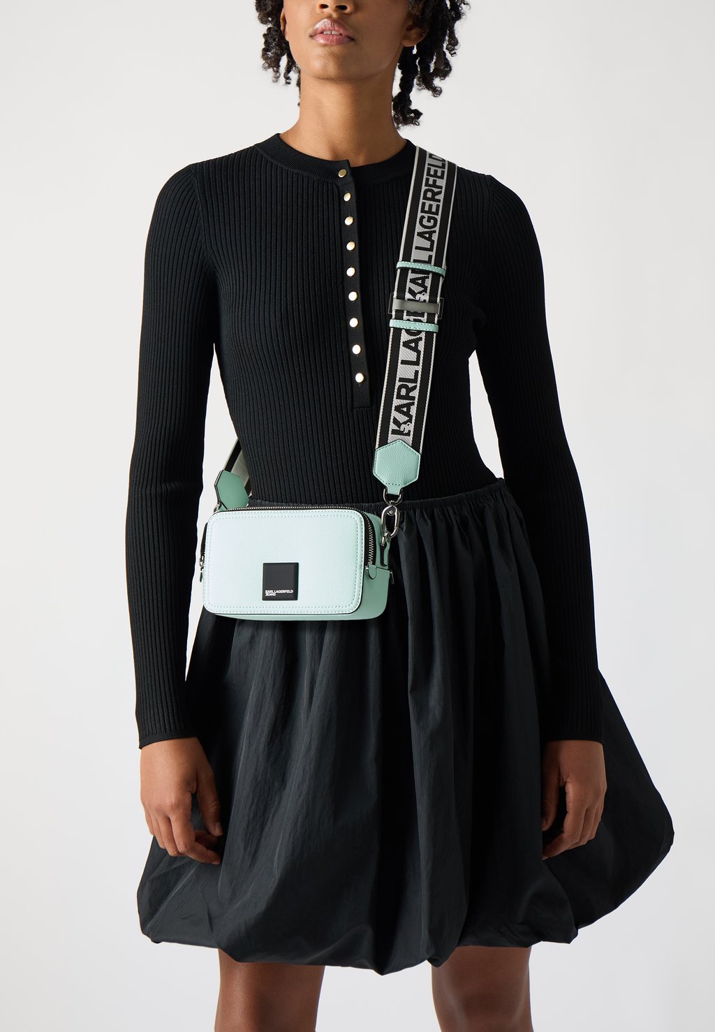 

Сумка через плечо LOGO CAMERABAG Karl Lagerfeld Jeans, бирюзовый